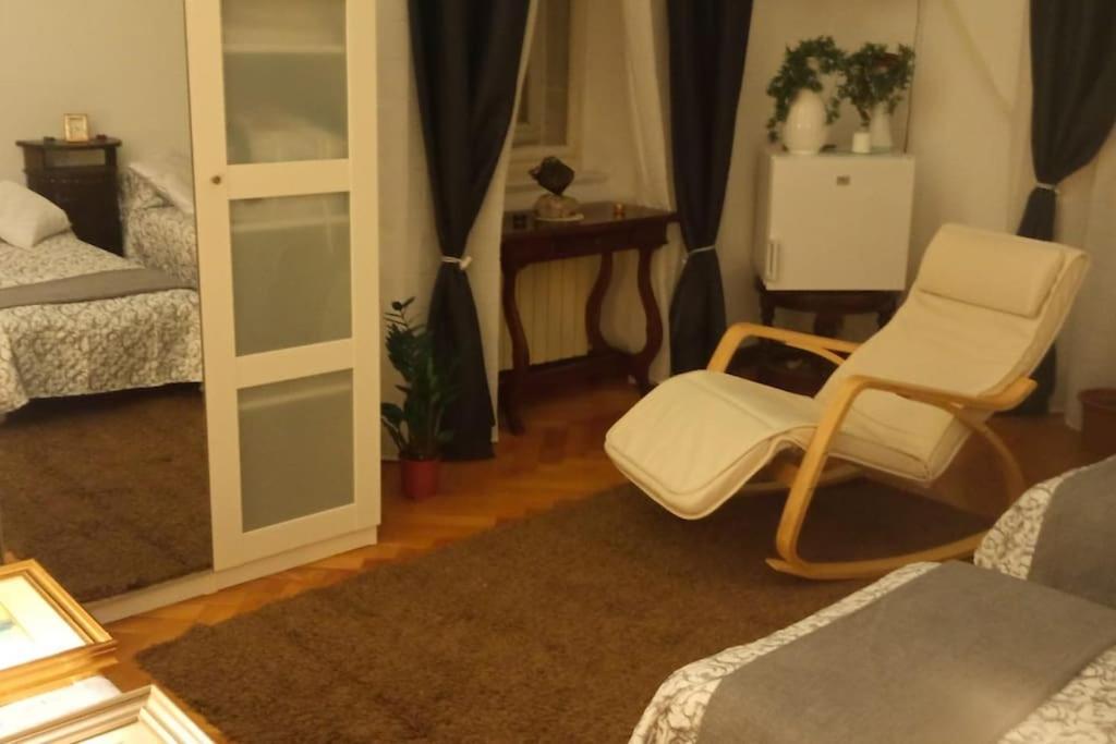 La Casa Di Lu Apartment Trieste Luaran gambar